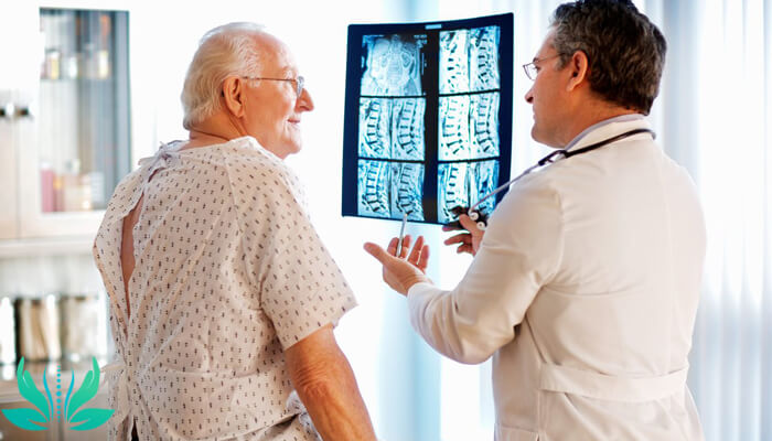 خدمات دکتر ستون فقرات کلینیک پزشک اول