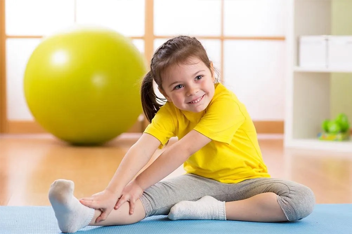 تمرینات کششی مخصوص افزایش قد کودک